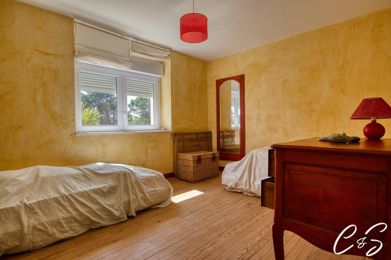 Maison - 96 m² - 5 pièces