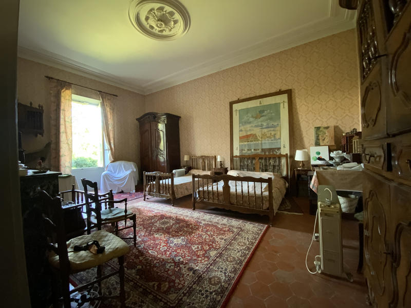 Appartement - 215 m² - 5 pièces