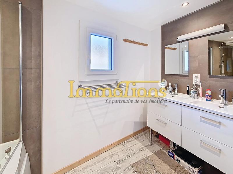 Maison - 160 m² - 7 pièces