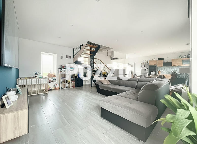 Maison - 128 m² - 4 pièces