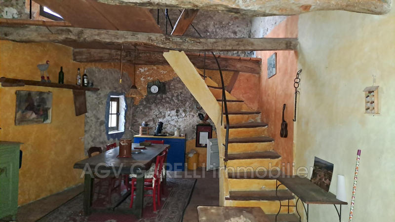 Maison de village - 85 m² - 3 pièces