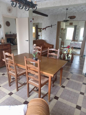 Maison - 96 m² - 5 pièces