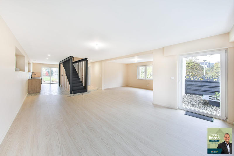 Maison - 179 m² - 6 pièces