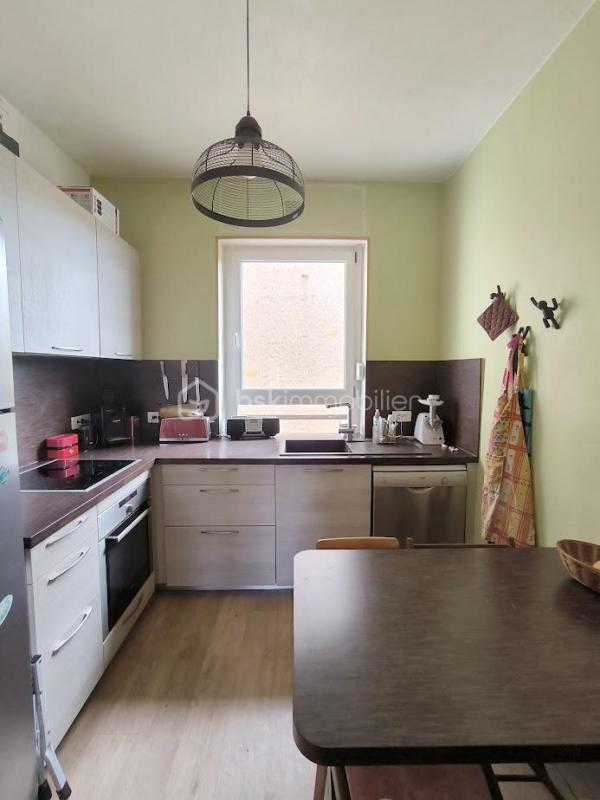 Appartement - 93 m² - 5 pièces