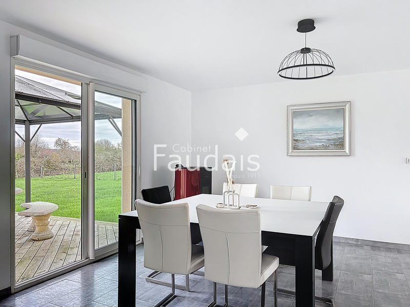 Maison - 94 m² - 4 pièces