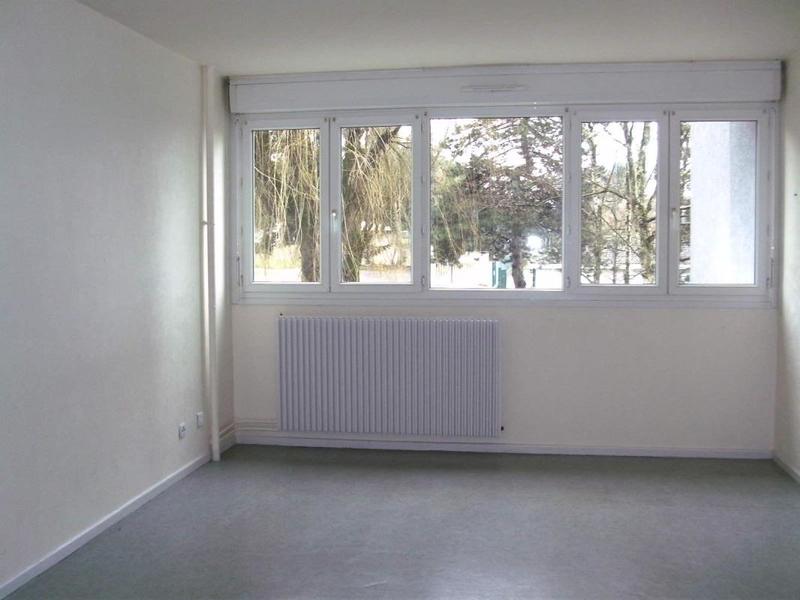 Studio - 66 m² - 1 pièce