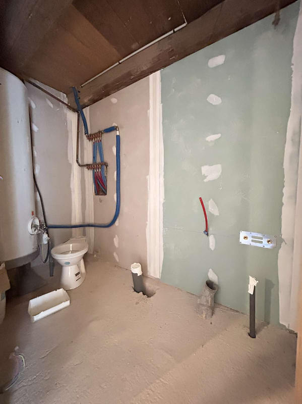 Maison - 220 m² - 10 pièces