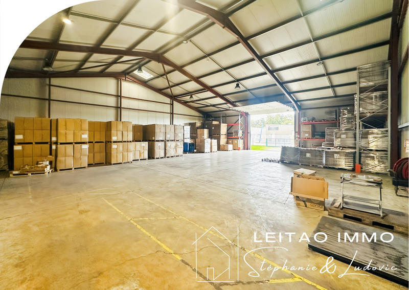 Local d'activités - 822 m²