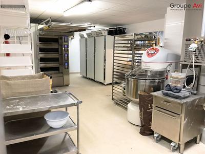 Local commercial - 153 m²