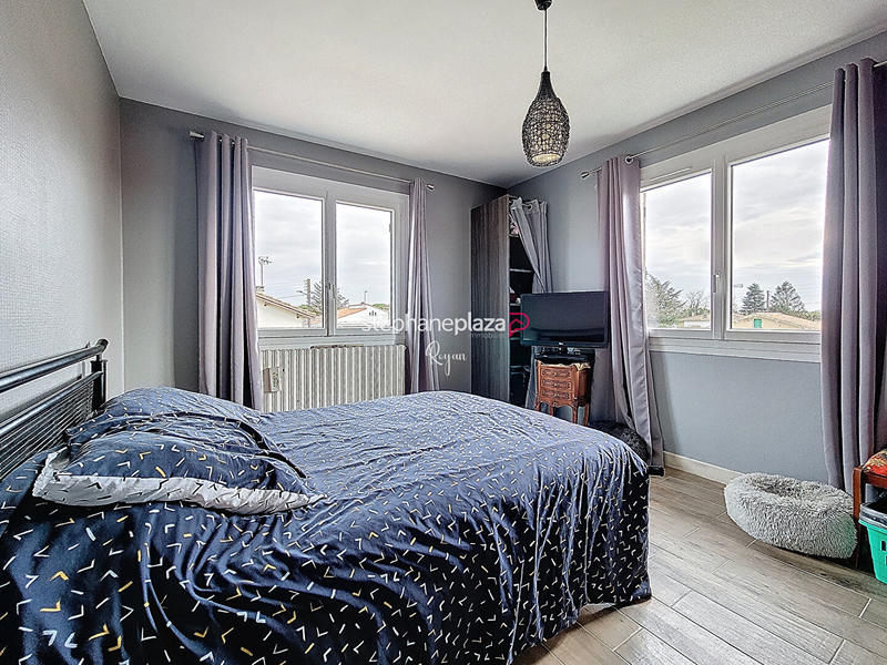 Maison - 160 m² - 7 pièces