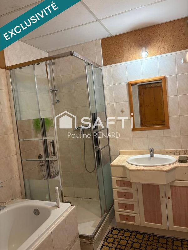 Maison - 148 m² - 13 pièces