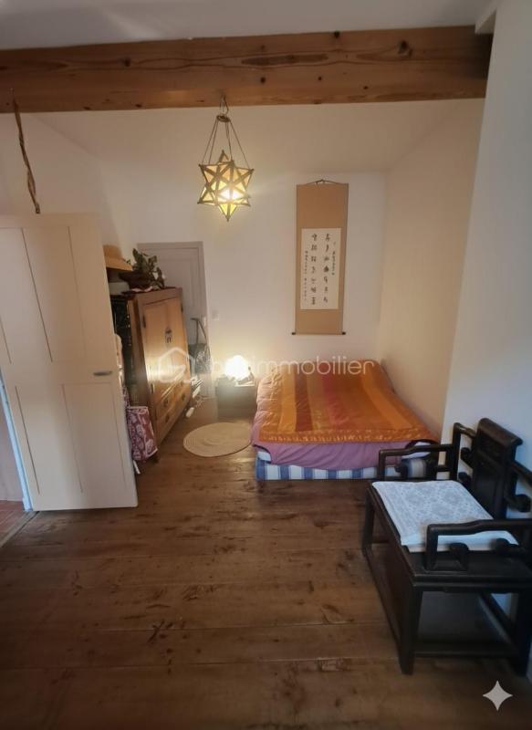 Maison de village - 230 m² - 8 pièces