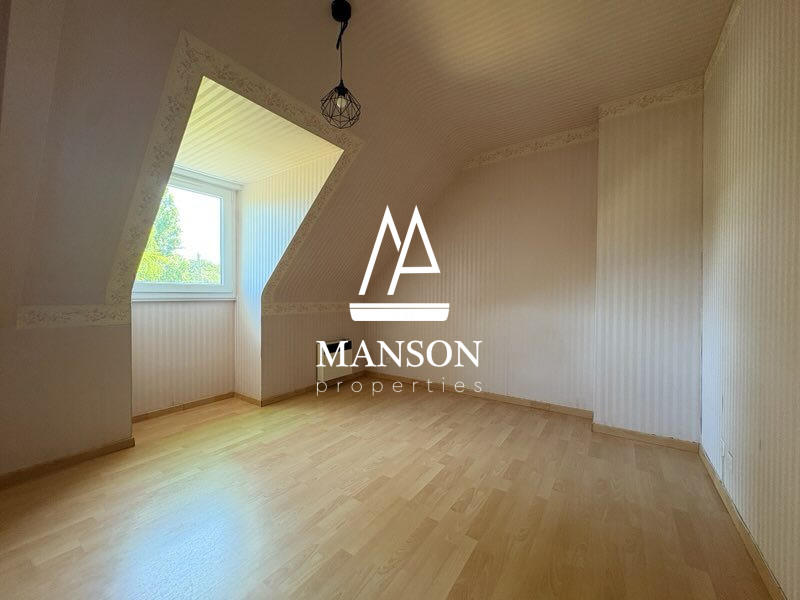 Maison - 175 m² - 7 pièces