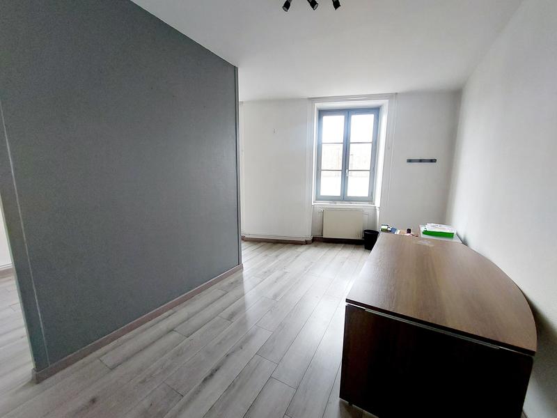 Appartement - 95 m² - 5 pièces