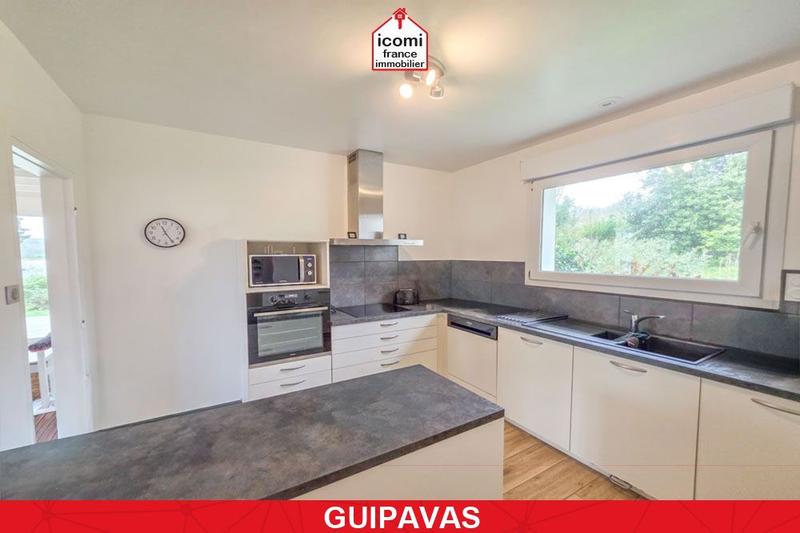 Maison - 250 m² - 7 pièces