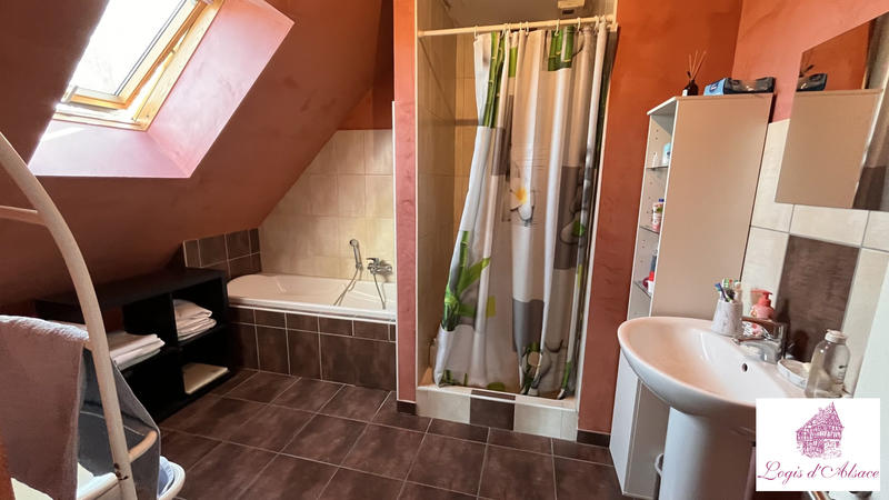 Maison - 107 m² - 5 pièces