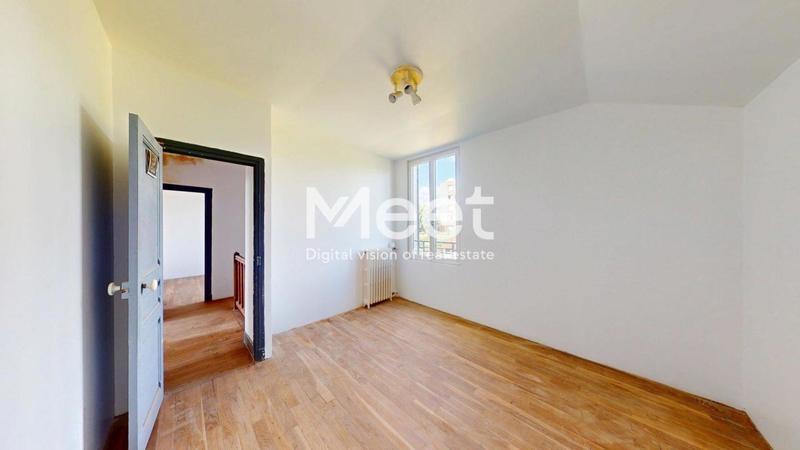 Maison - 134 m² - 5 pièces