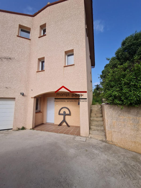 Villa - 237 m² - 9 pièces