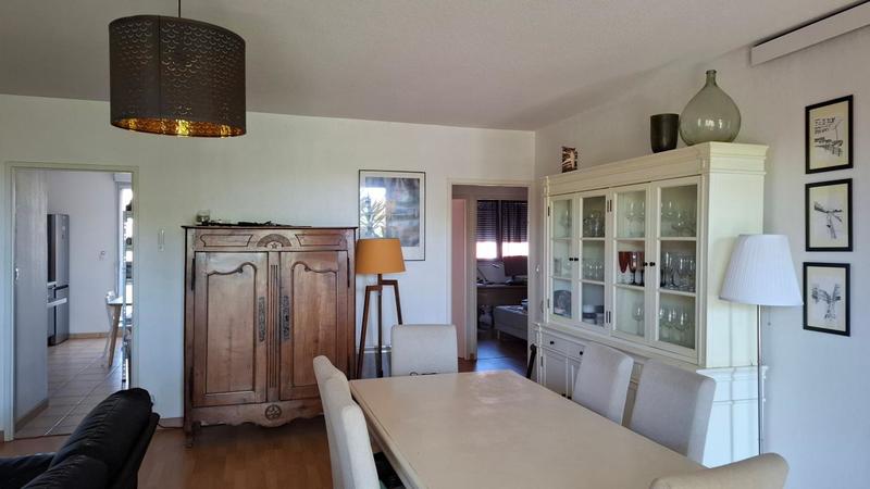 Appartement - 93 m² - 4 pièces