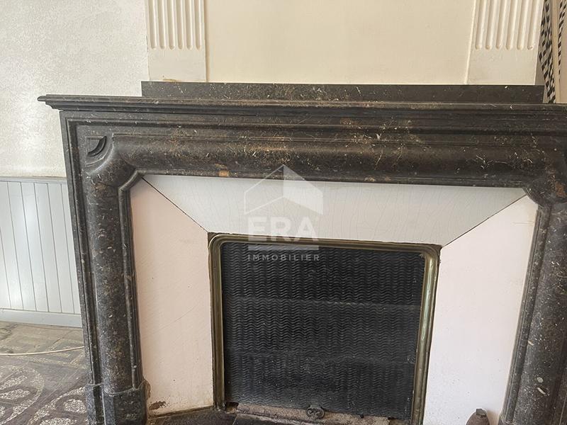 Maison - 261 m² - 7 pièces