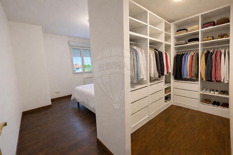 Appartement - 77 m² - 3 pièces