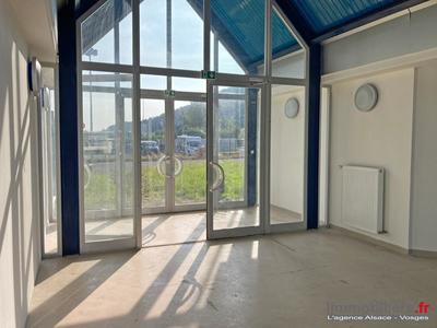 Bureau - 300 m² - 4 pièces