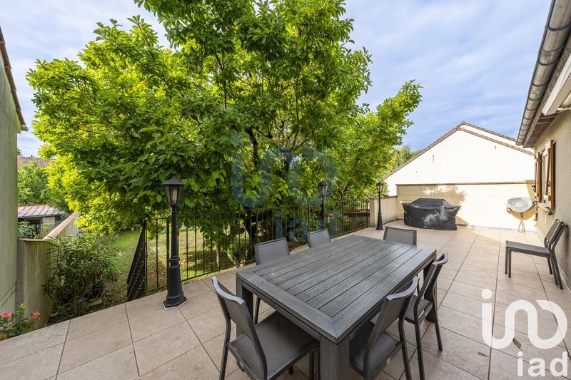 Maison - 115 m² - 5 pièces