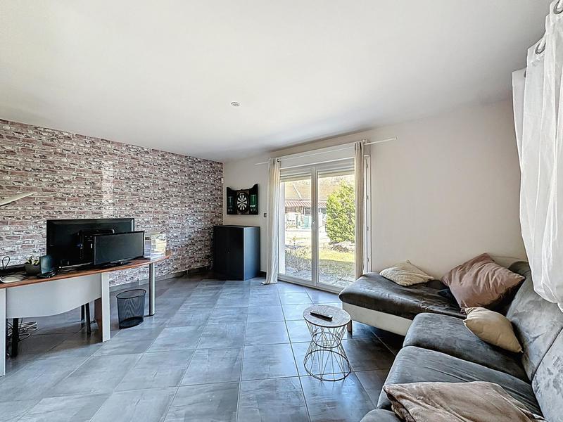 Local commercial - 8 pièces