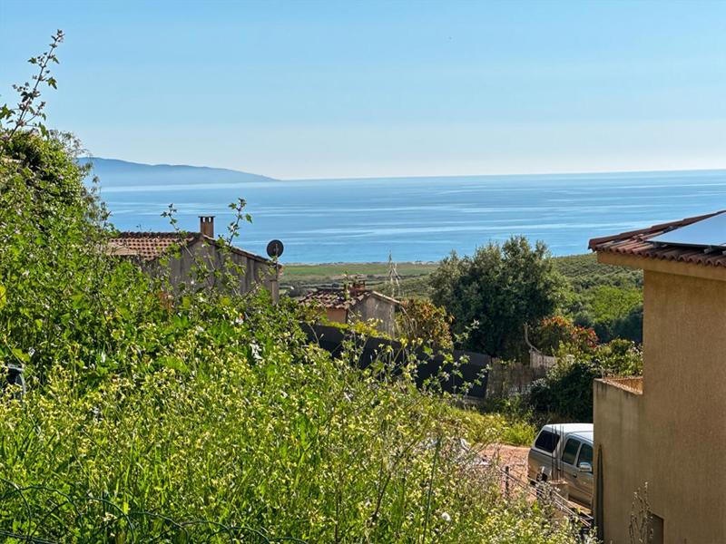 Maison - 120 m² - 3 pièces