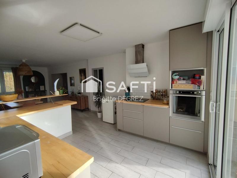 Maison - 162 m² - 7 pièces