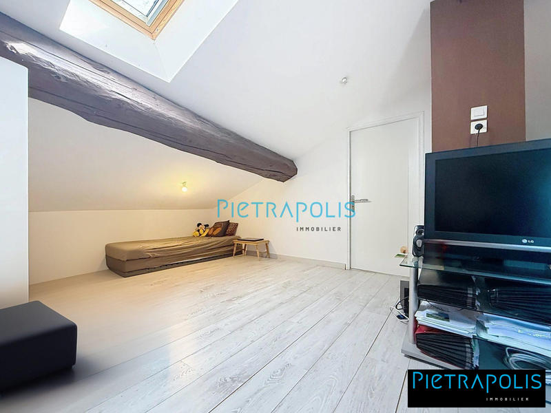 Duplex - 111 m² - 4 pièces