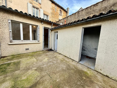 Maison - 80 m² - 4 pièces