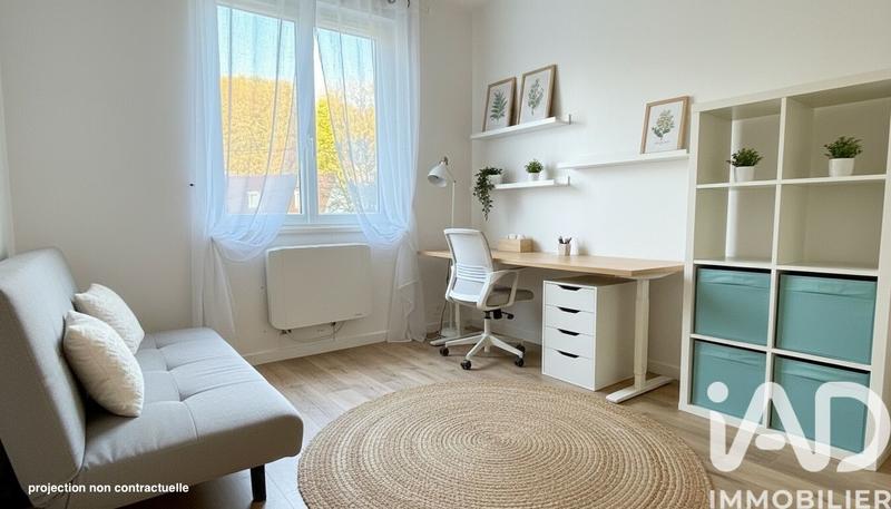 Maison - 90 m² - 5 pièces