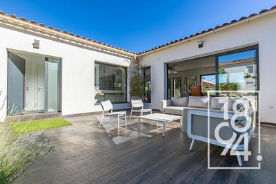 Maison - 165 m² - 4 pièces