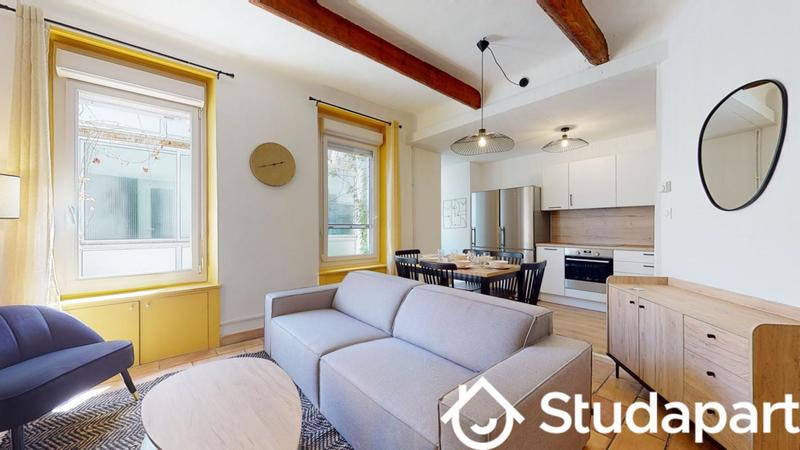 Chambre - 9 m² - 1 pièce