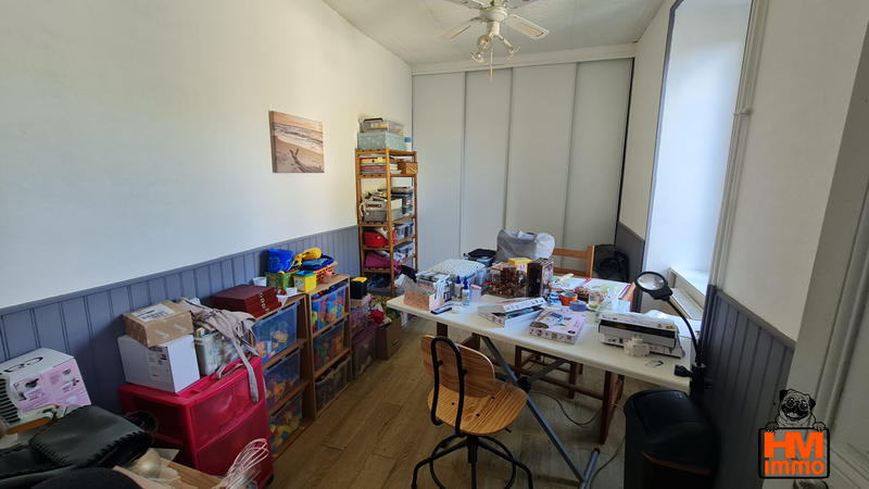 Maison - 235 m² - 8 pièces