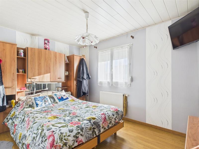 Maison - 200 m² - 6 pièces