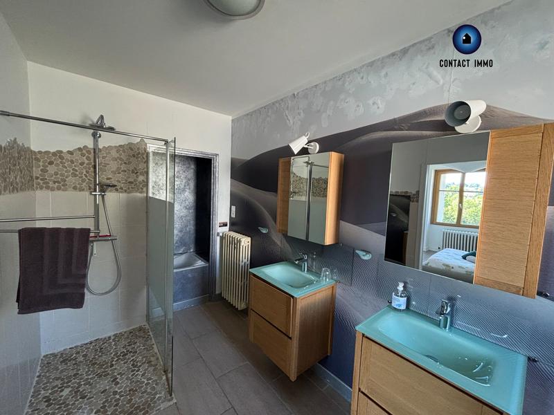 Maison - 164 m² - 7 pièces