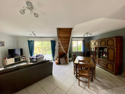 Maison - 125 m² - 5 pièces