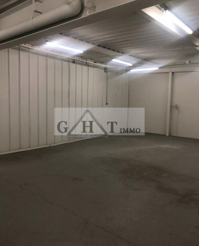 Entrepôt - 85 m²
