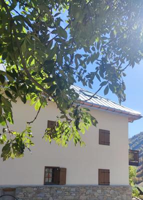 Appartement - 135 m² - 6 pièces