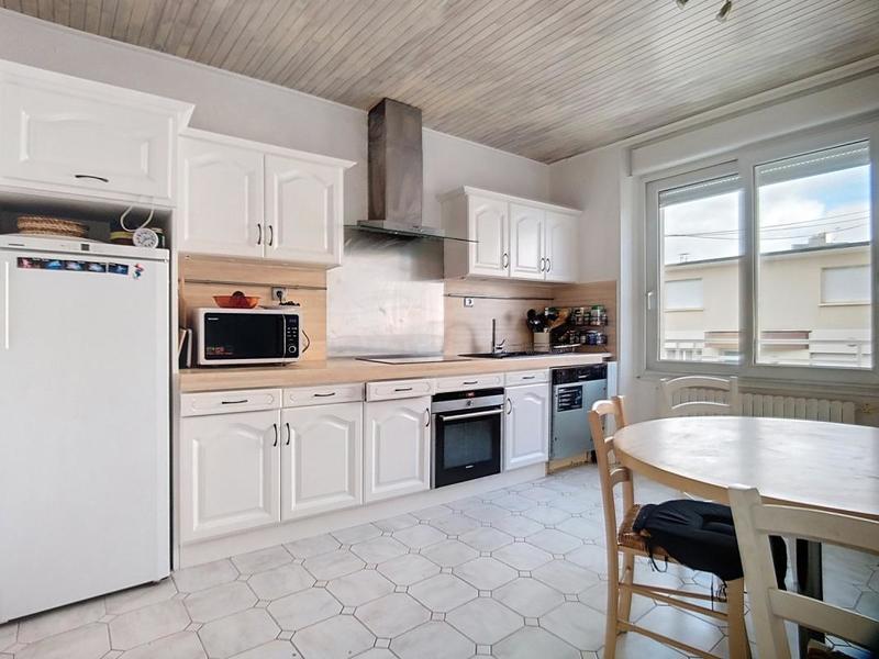 Maison - 192 m² - 8 pièces