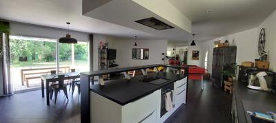 Maison - 117 m² - 5 pièces