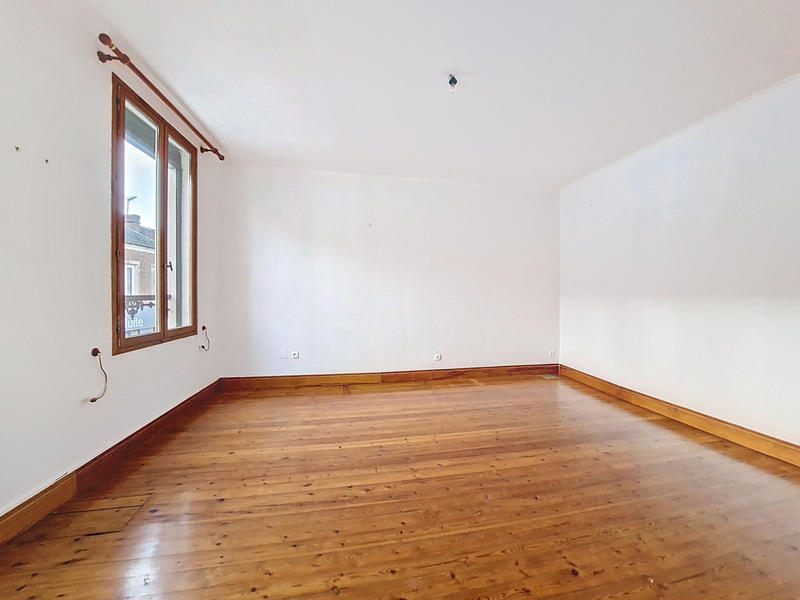 Maison - 136 m² - 7 pièces