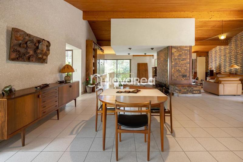 Maison - 163 m² - 5 pièces