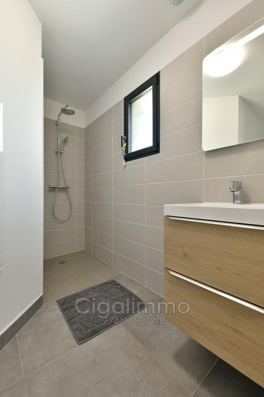 Villa - 163 m² - 6 pièces