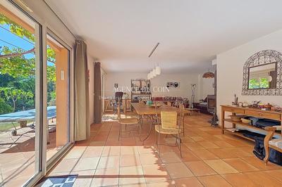 Villa - 112 m² - 5 pièces