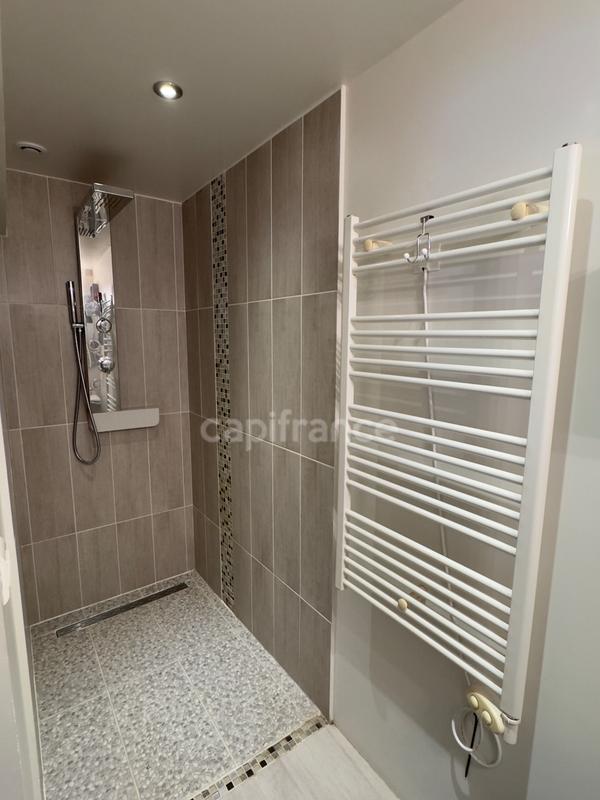 Maison - 130 m² - 7 pièces