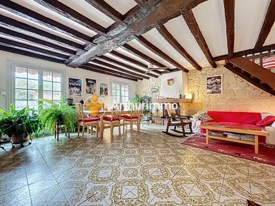 Maison - 120 m² - 5 pièces