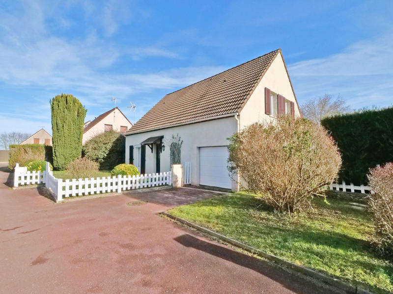 Maison - 120 m² - 5 pièces